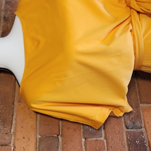 Tangerine belted jumpsuit - Picture 5 of 10